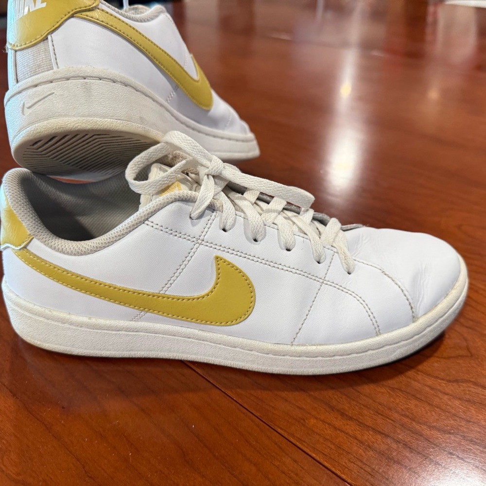 Nike Women’s White and Gold Sneakers